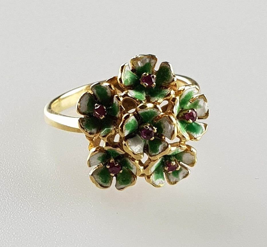 RING - gult guld 750/000, emalj, ca 5g.