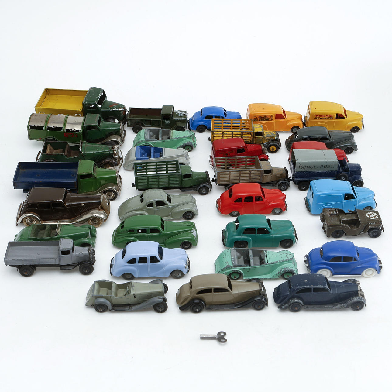 LEKSAKSBILAR, 34 st.