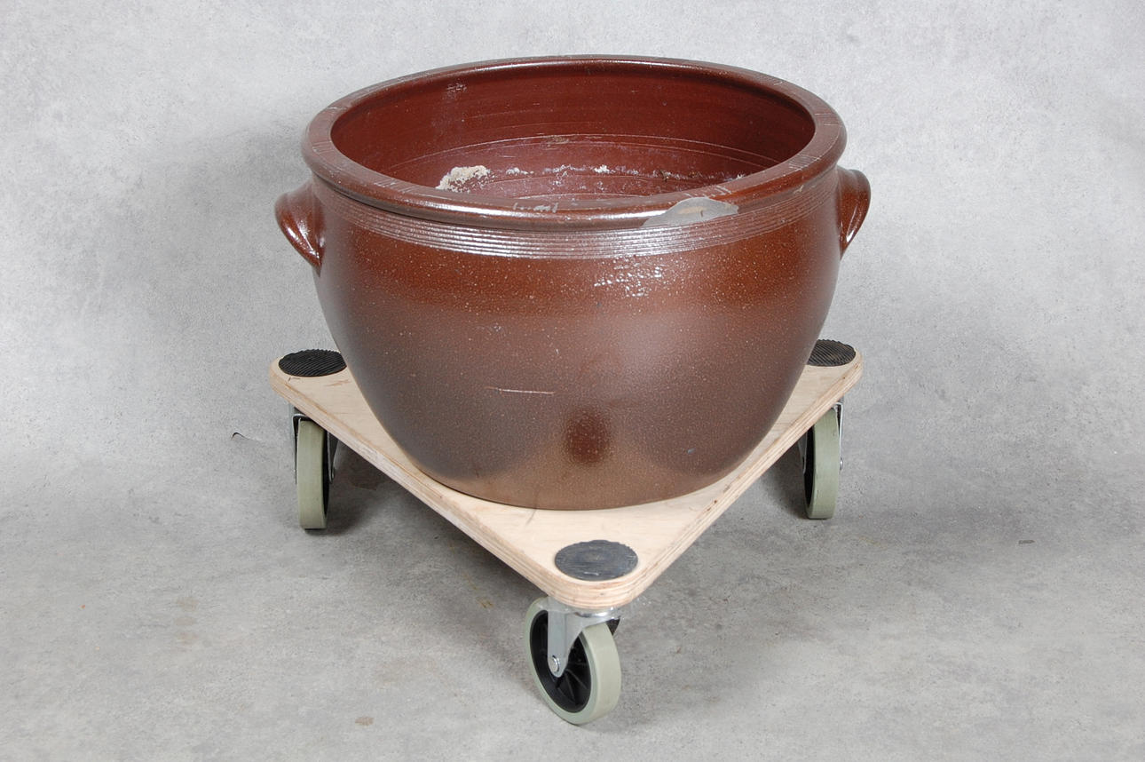 KRUS, 25 L, märkt NB, Höganäs.