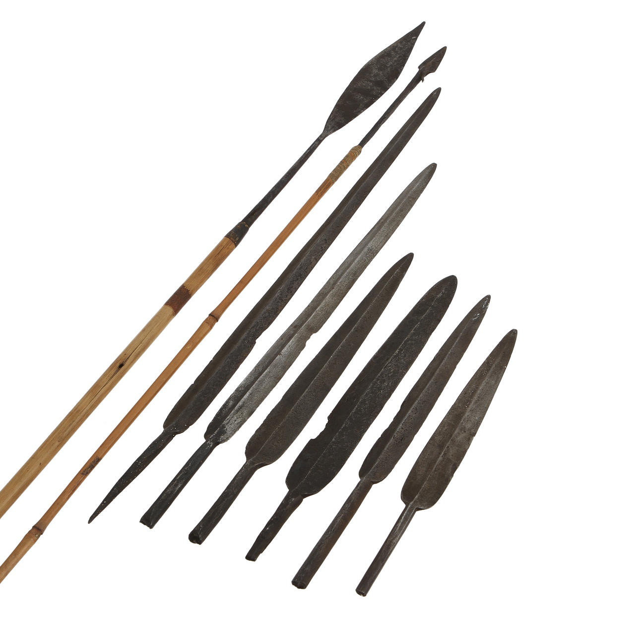 PILSPETSAR, 8 st, varav 2 pilar.