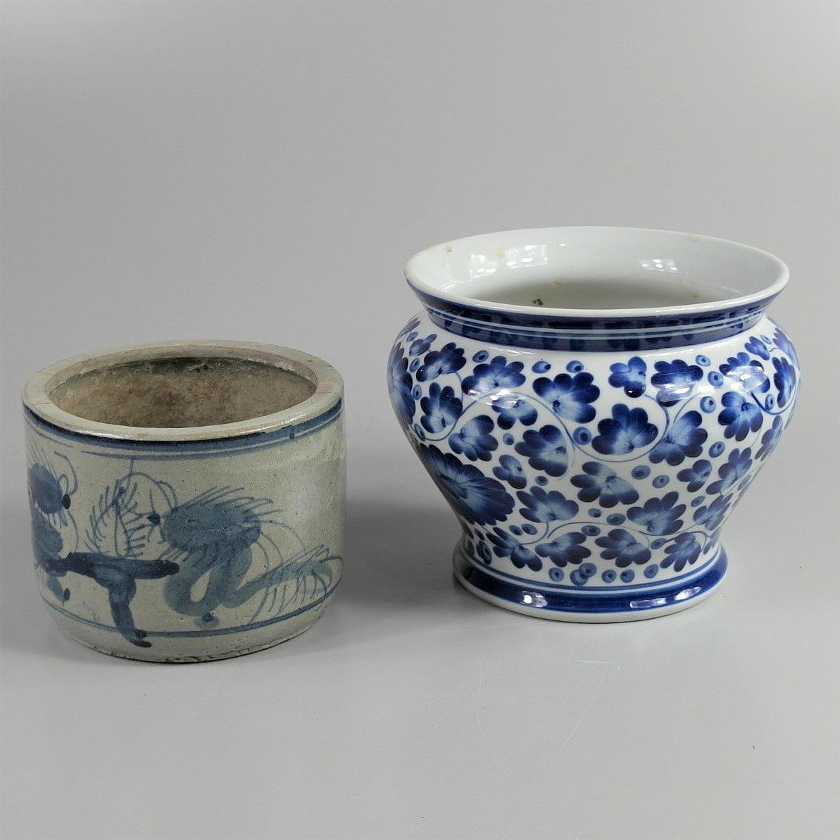 KRUKOR. 2 st asiatiska.