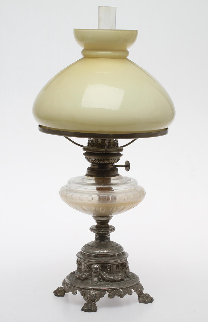BORDSFOTOGENLAMPA, sekelskiftet 1800/1900.