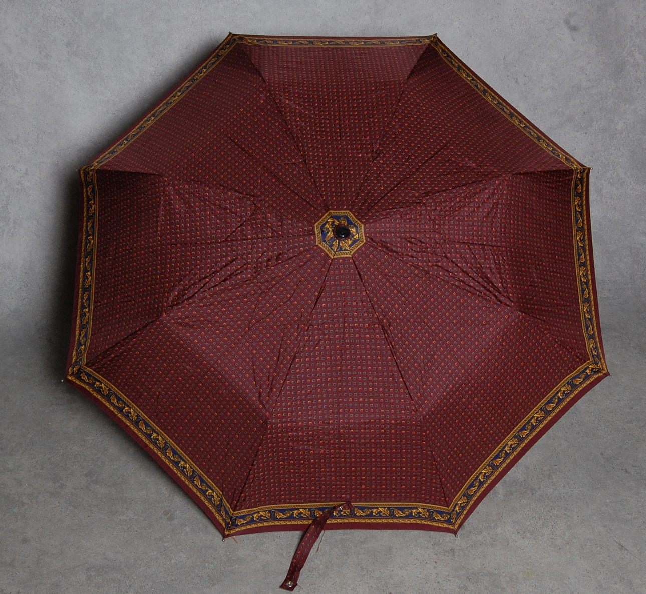 PARAPLY, Gianni Versace.