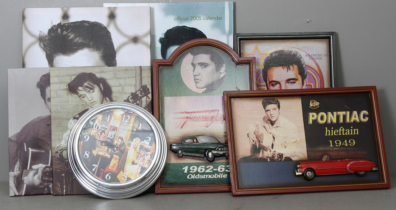 DEKORATIONSTAVLOR, 7 st, samt klocka, Elvis Presley, 2000 tal.