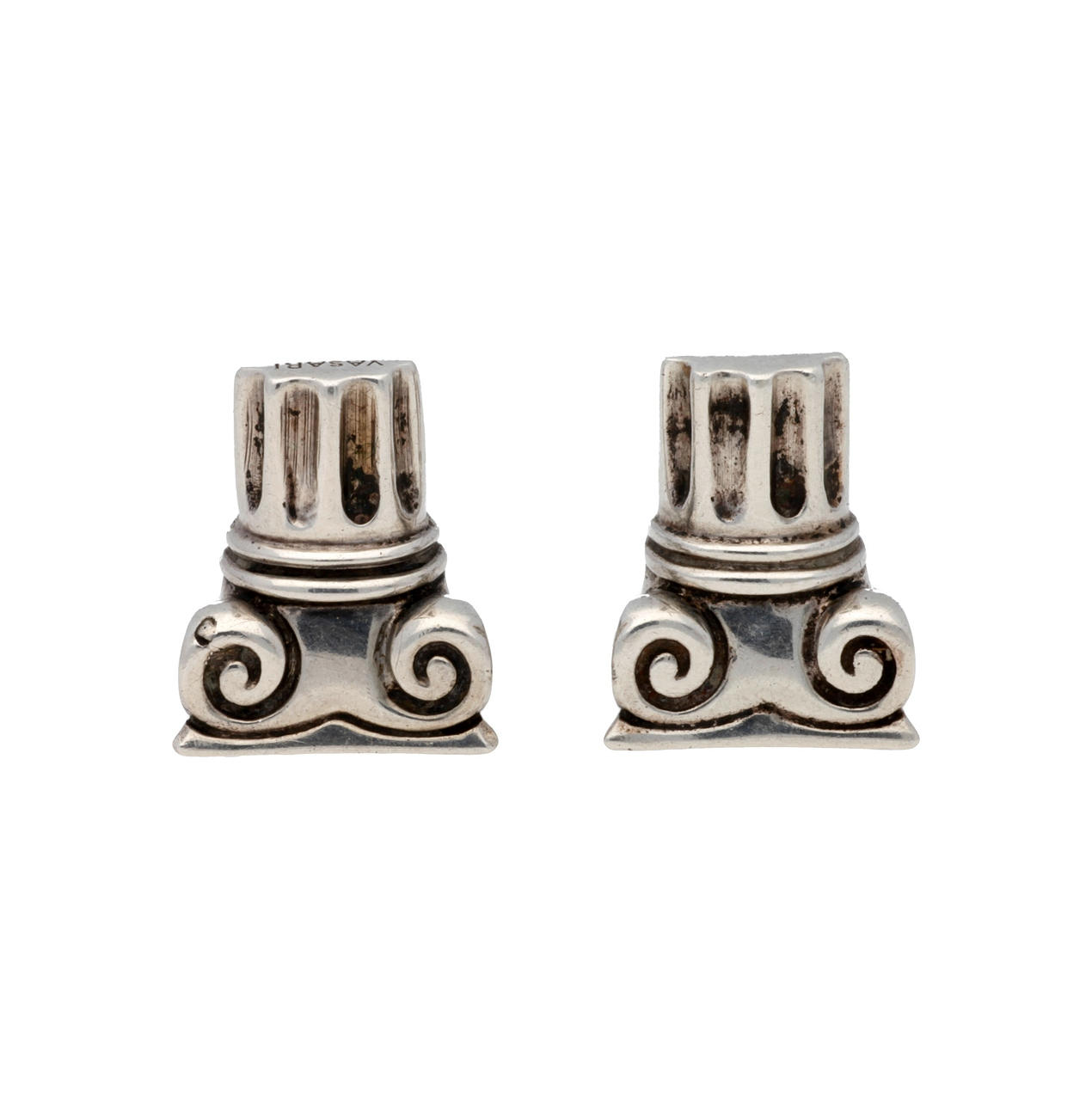 Vasari, Capitel, pendientes en plata.