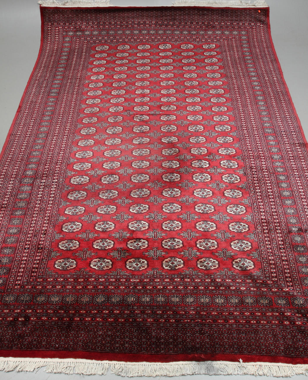 MATTA, orientalisk, ca 345 x 245 cm.