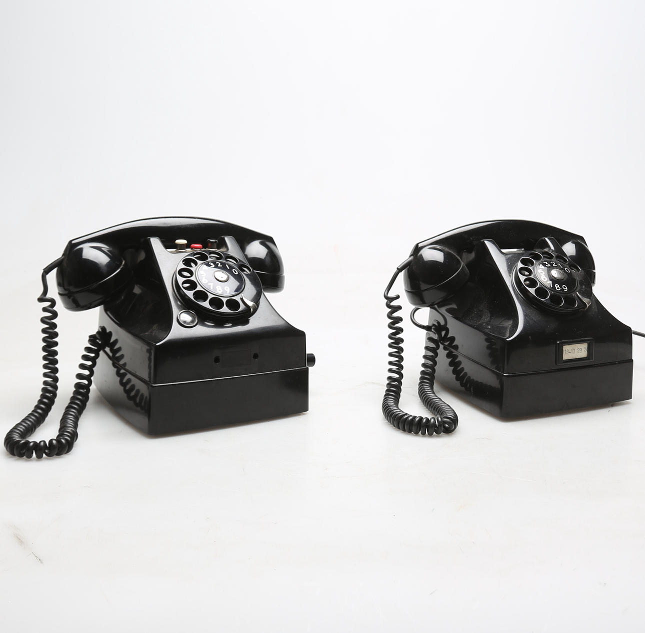 TELEFONER, 2 st.