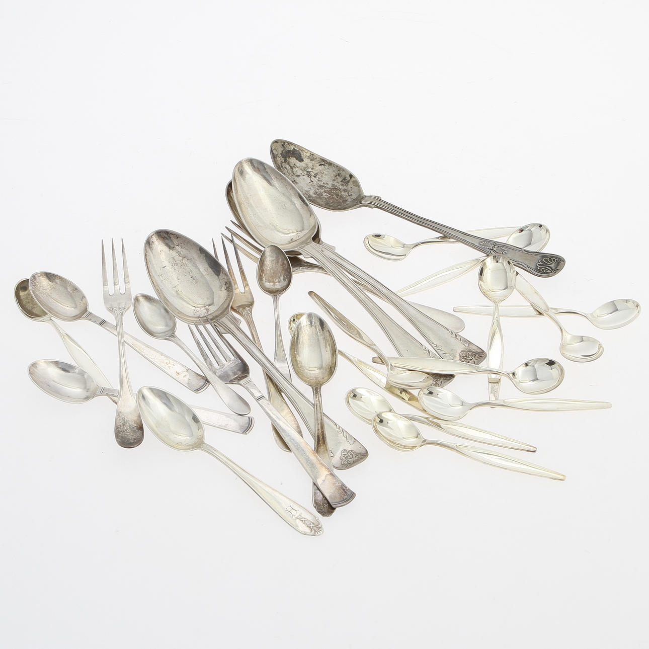 SILVER, 26 delar, ca 400 gram.