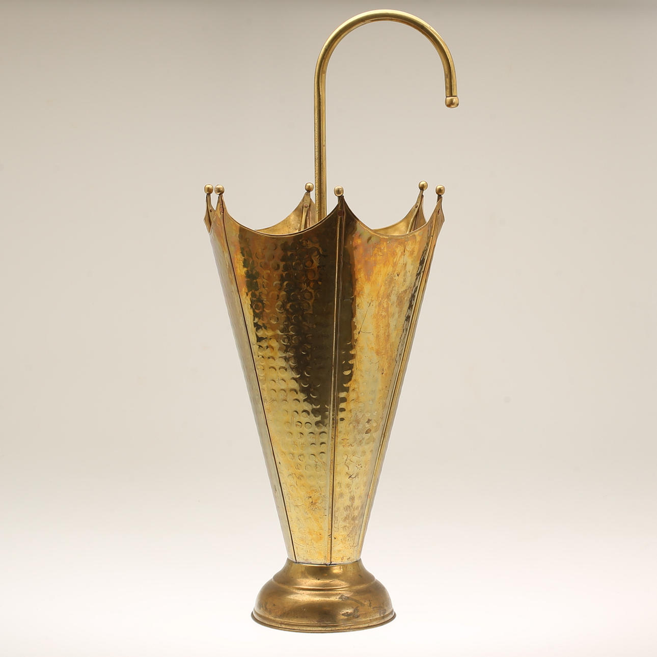 PARAPLYSTÄLL, mässing, 1900-tal.