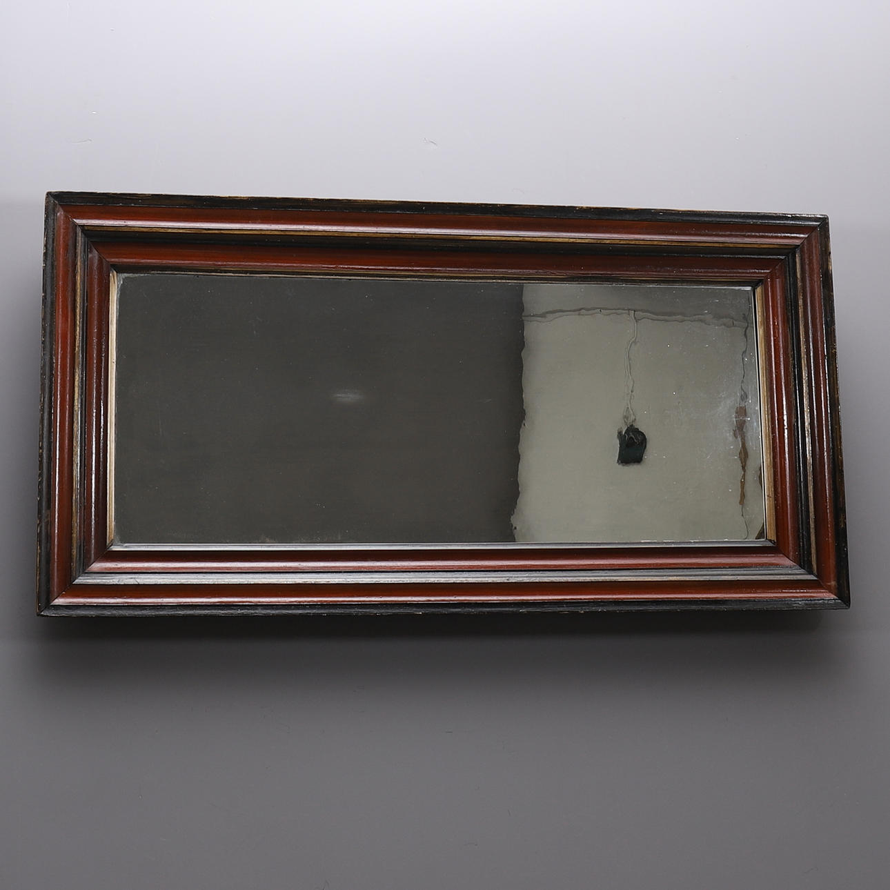 ESPEJO, vidrio antiguo, marco de madera.