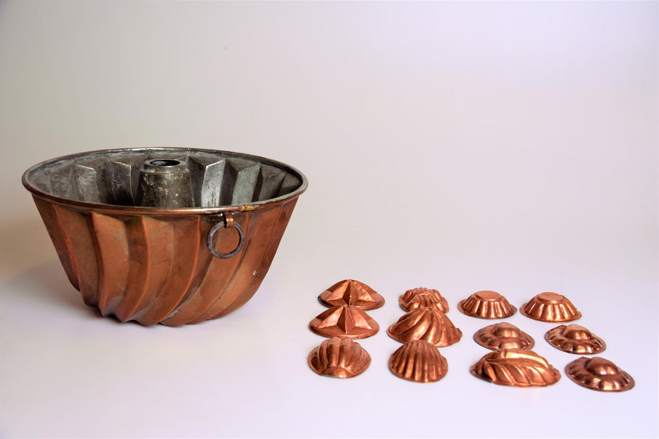 KAKFORM, MANDELMUSSELFORMAR koppar 1800 tal.