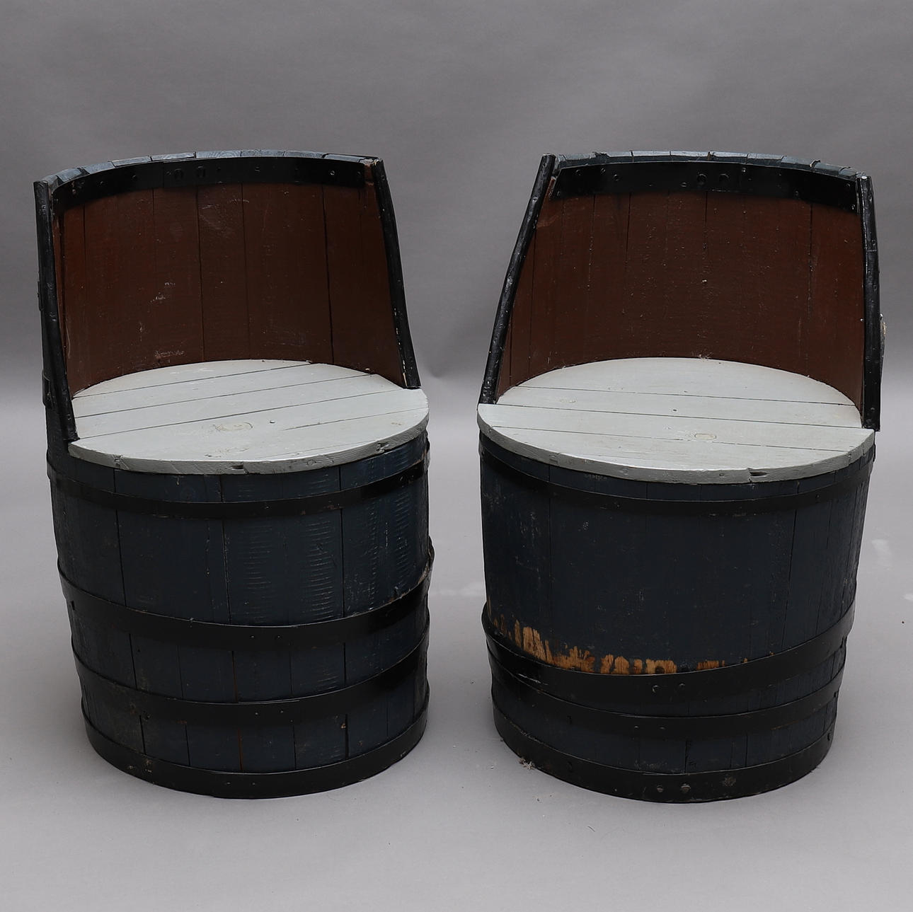 TØNDE STOLE, et par.