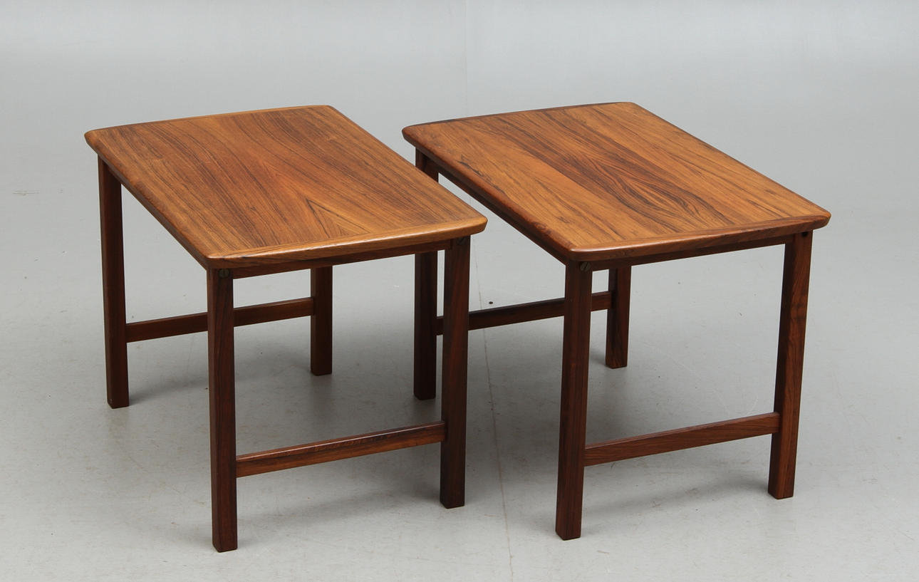 LAMPBORD, ett par, 1900-talets andra hälft.