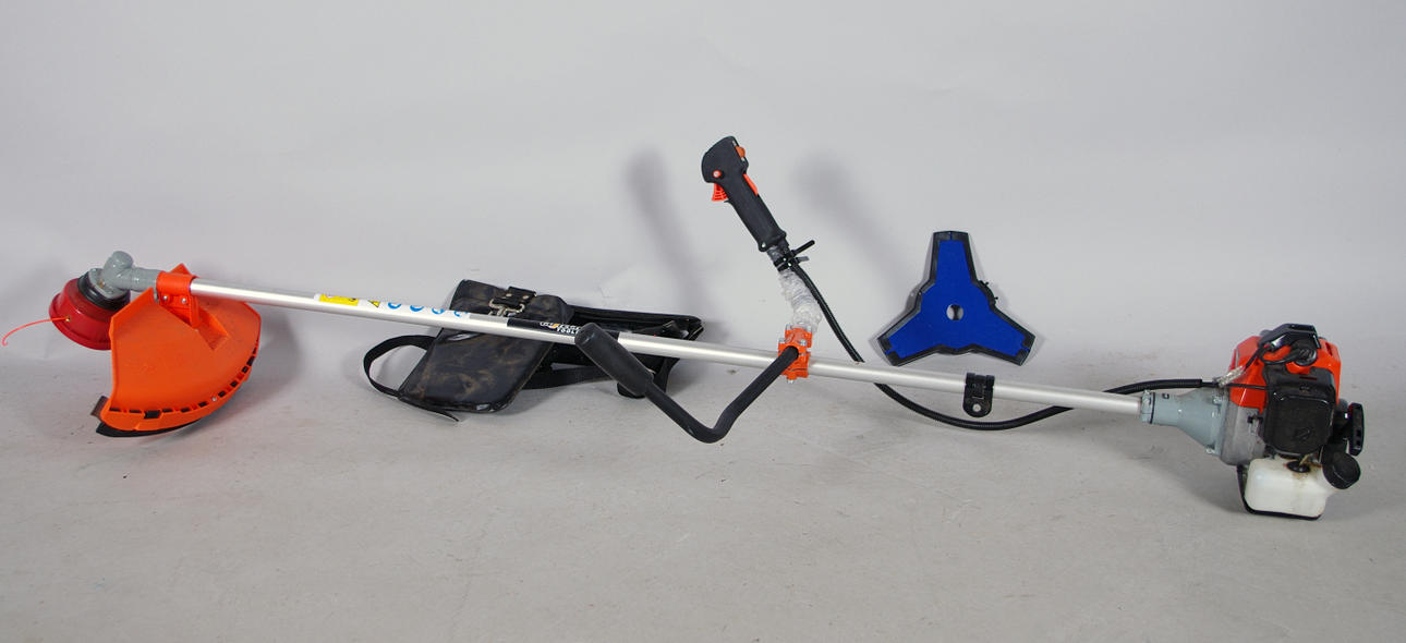 SLY- OCH GRÄSTRIMMER, Cotech.