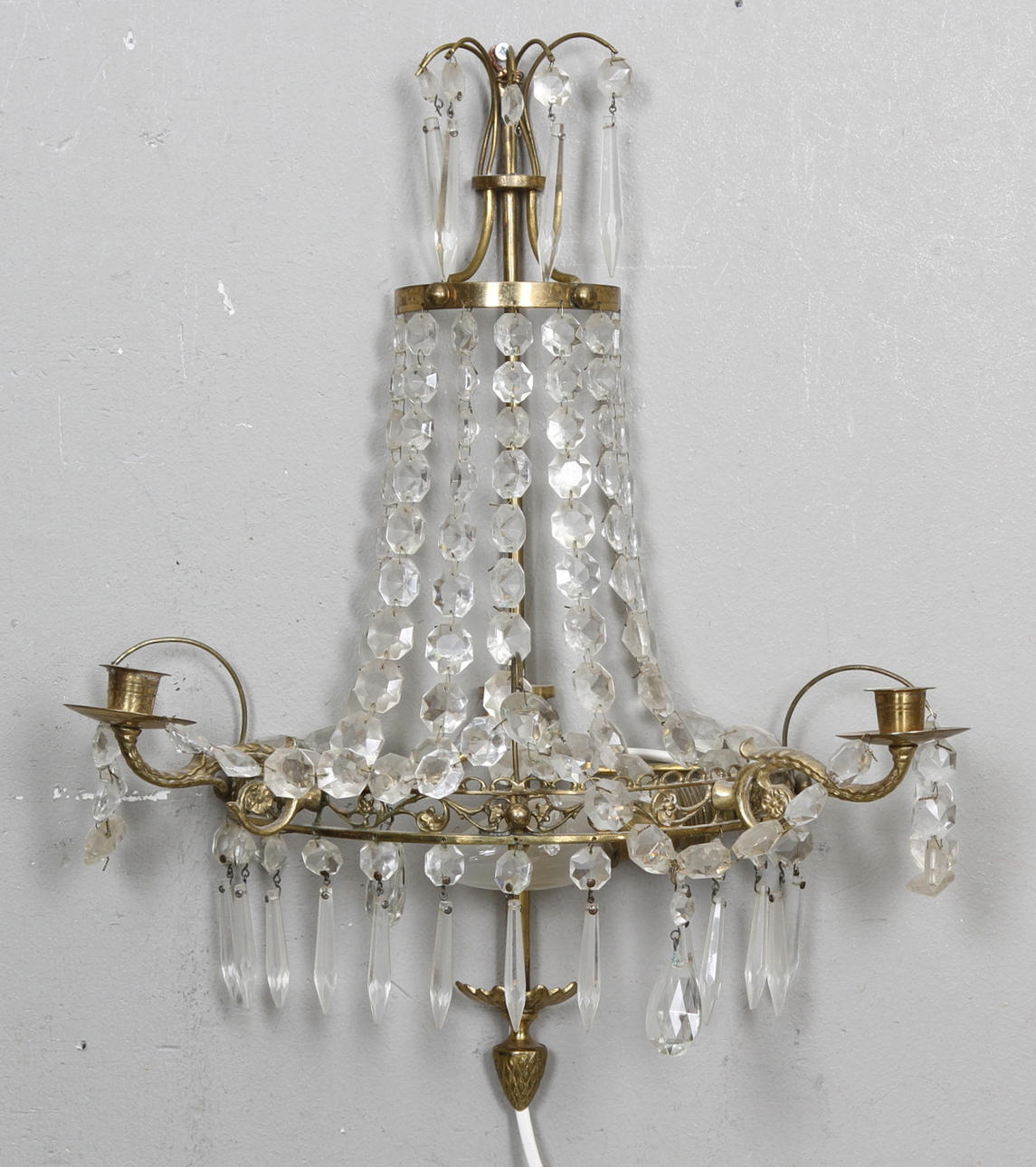 LAMPETT, Gustaviansk-stil, 1900-tal.