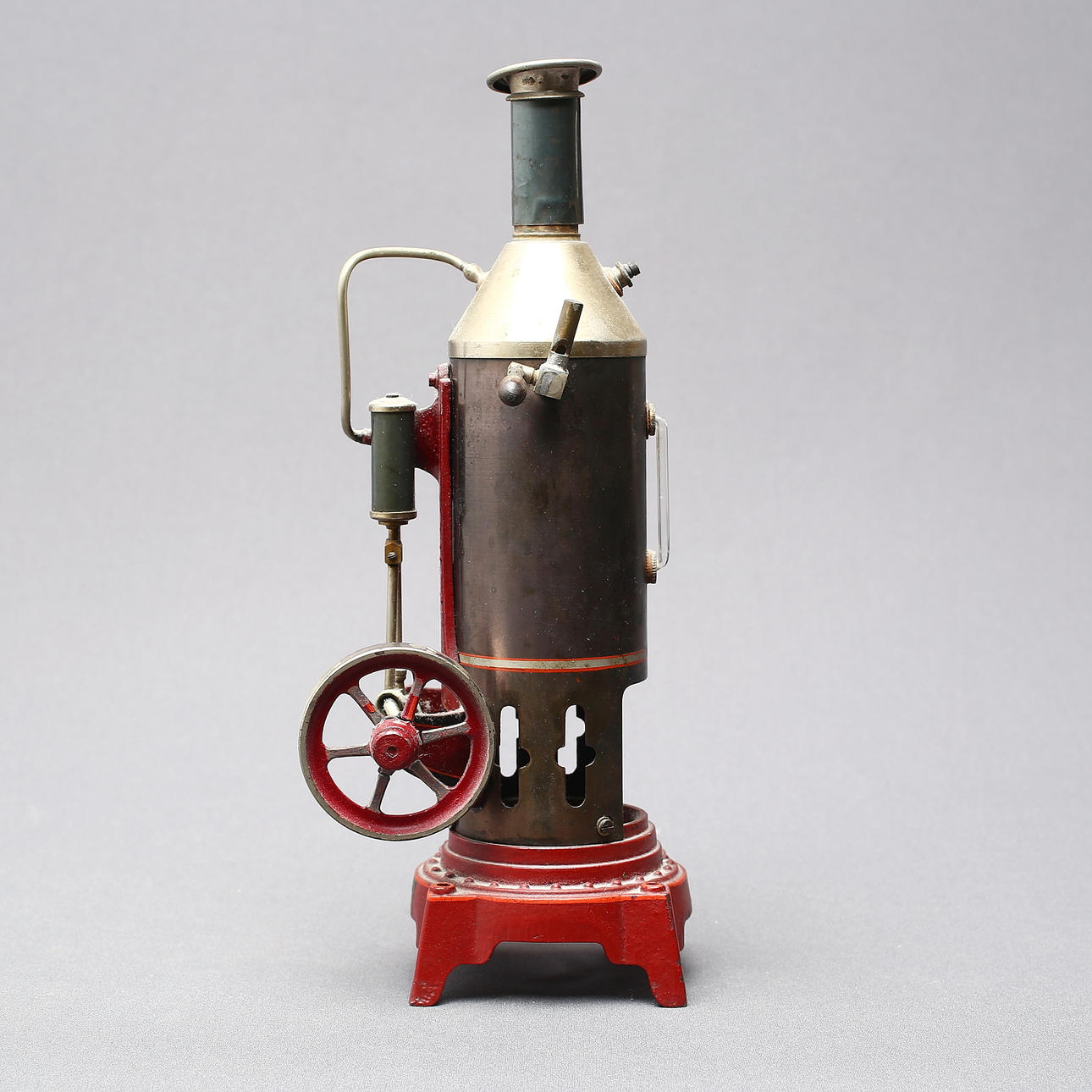 ERNST PLANK STEAM ENGINE, metal, 1900s.