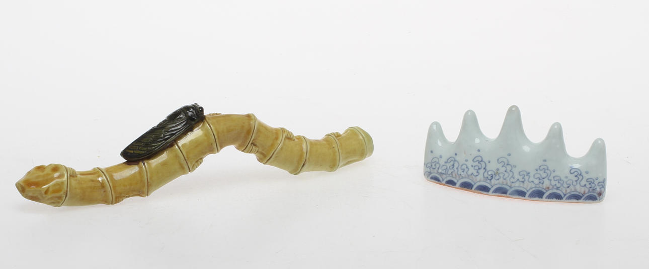 PENSELSTÄLL, 2 st, porslin, Kina.