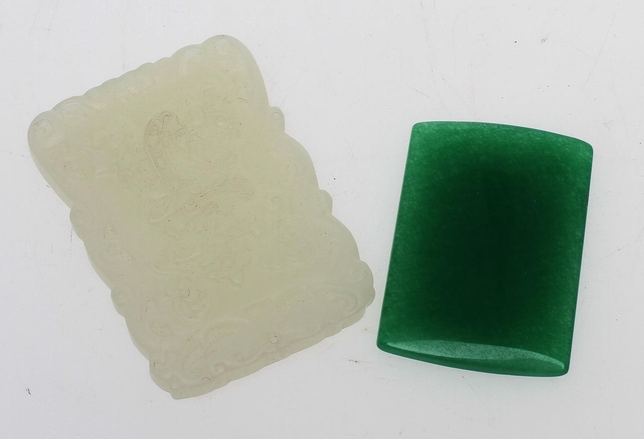 AMULETT, PLAKETT, sten resp. trol. Jade.