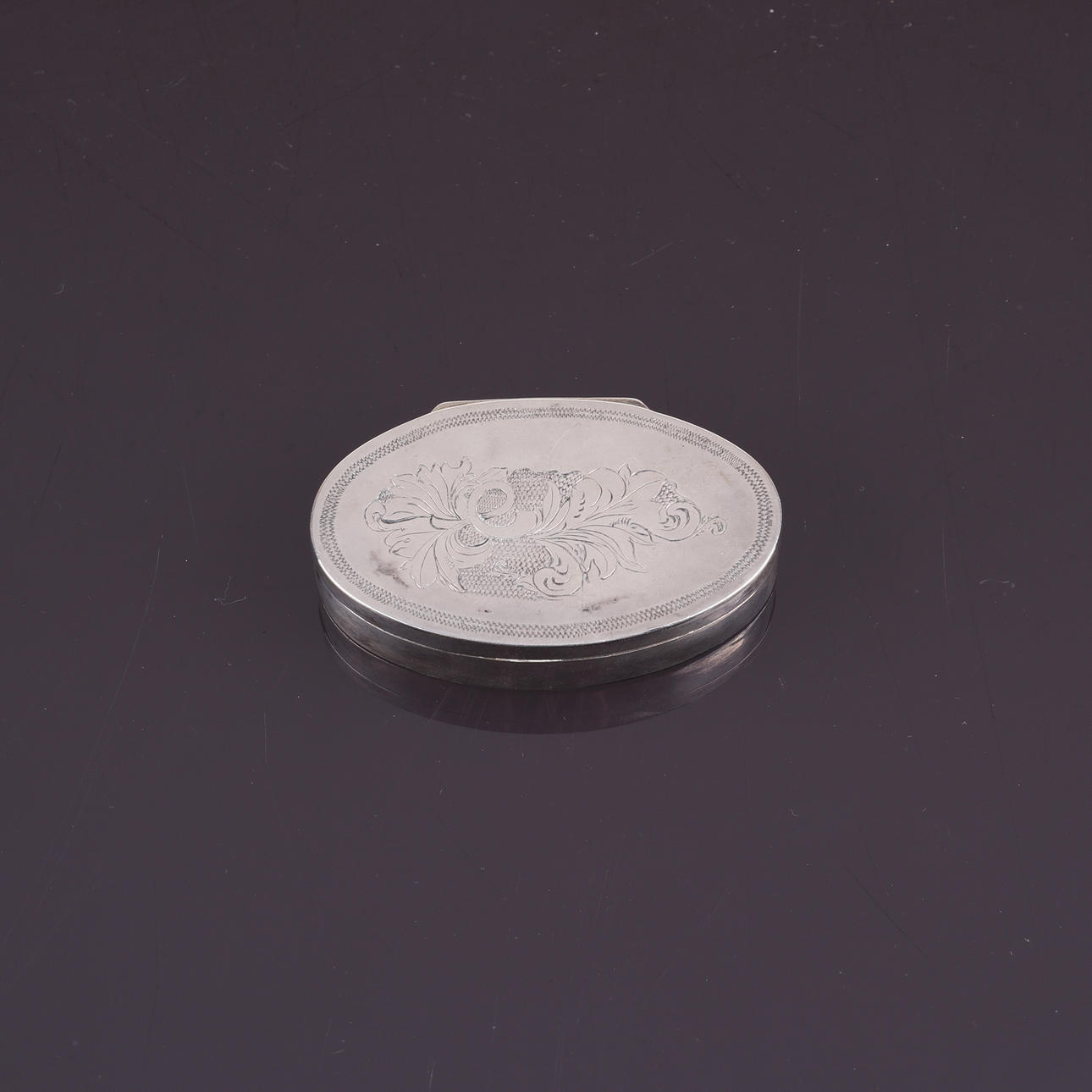 SPETSDOSA, silver, vikt ca 40 gram, 1863.