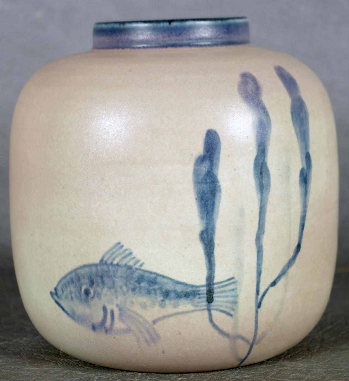 KERAMIKVAS, Åke Holm, Höganäs.