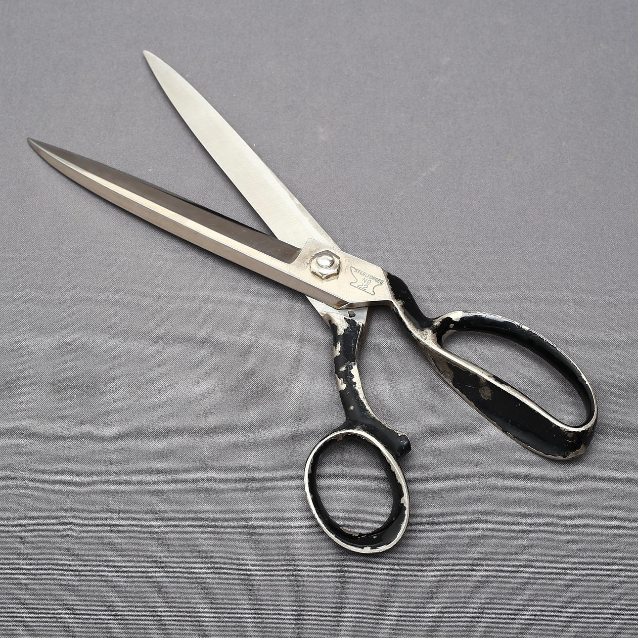 TAILOR'S SCISSORS, "Wiss", Newark, NJ, USA, 1900s.
