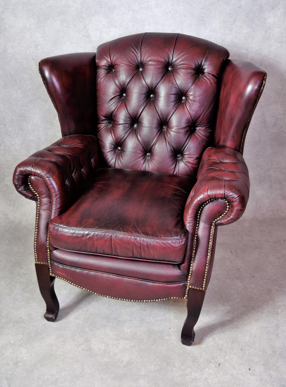 ÖRONLAPPSFÅTÖLJ skinn.