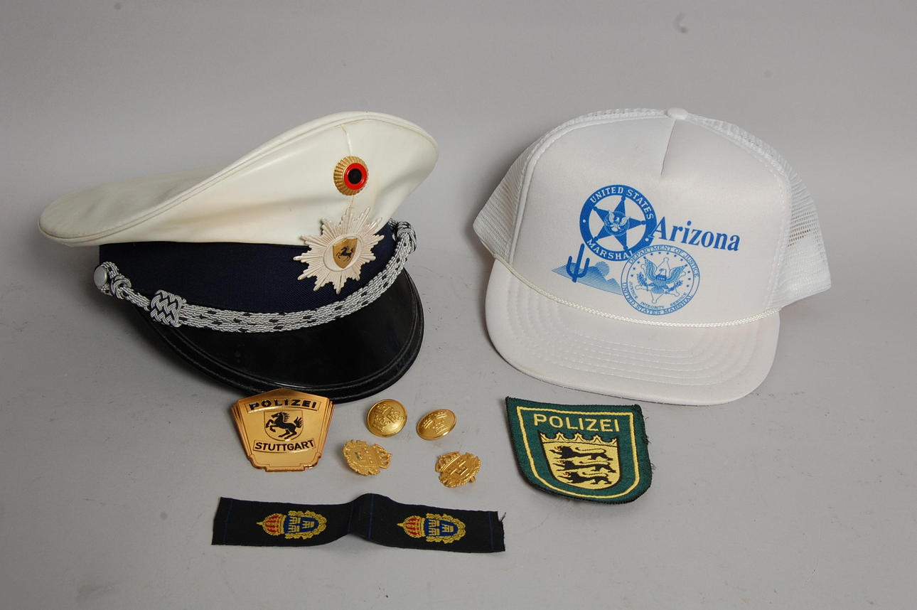 MÖSSOR, MÄRKEN, Amerikanska, Tyska, Svenska Polisen.