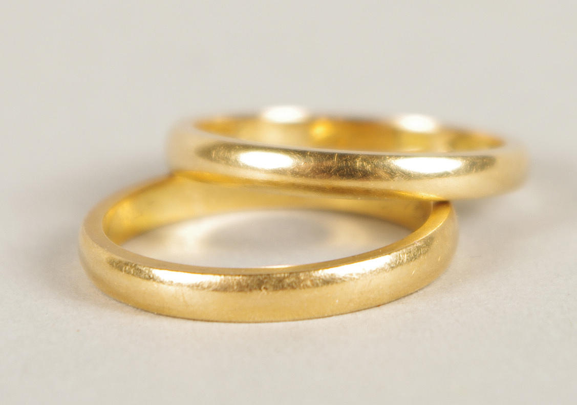 ALLIANSRINGAR, 1 par, 18K guld.