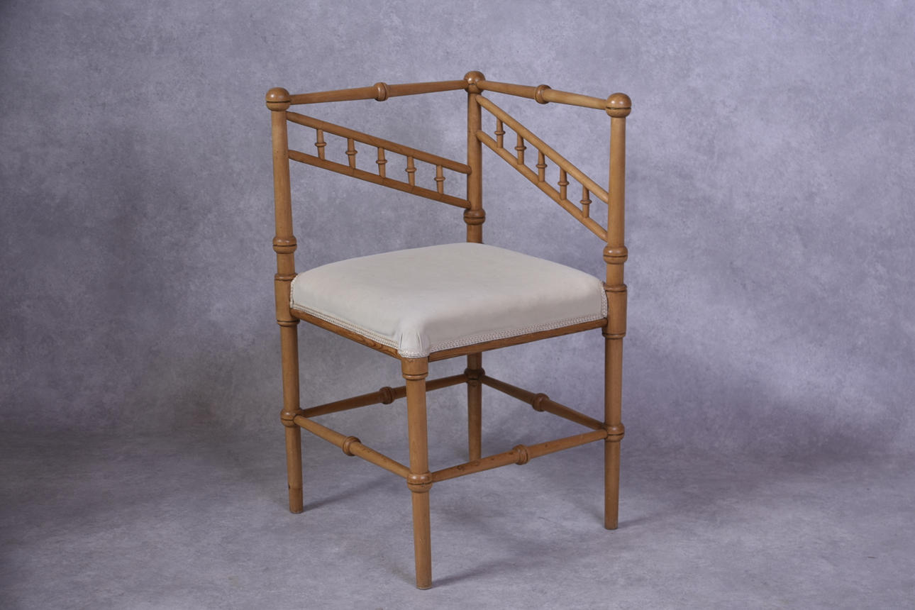 Stuhl Kolonialstil 1900.