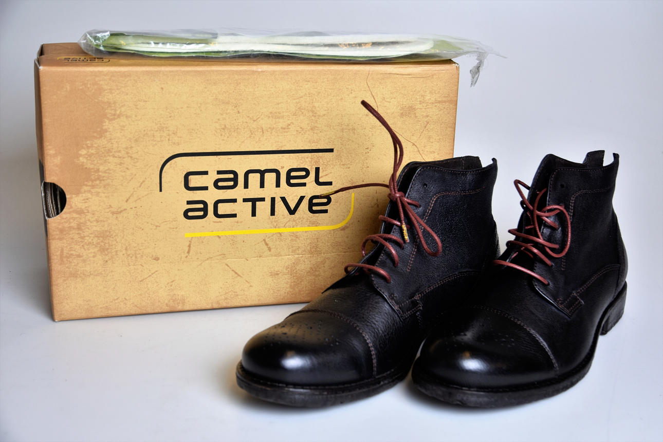 SKOR Camel active.