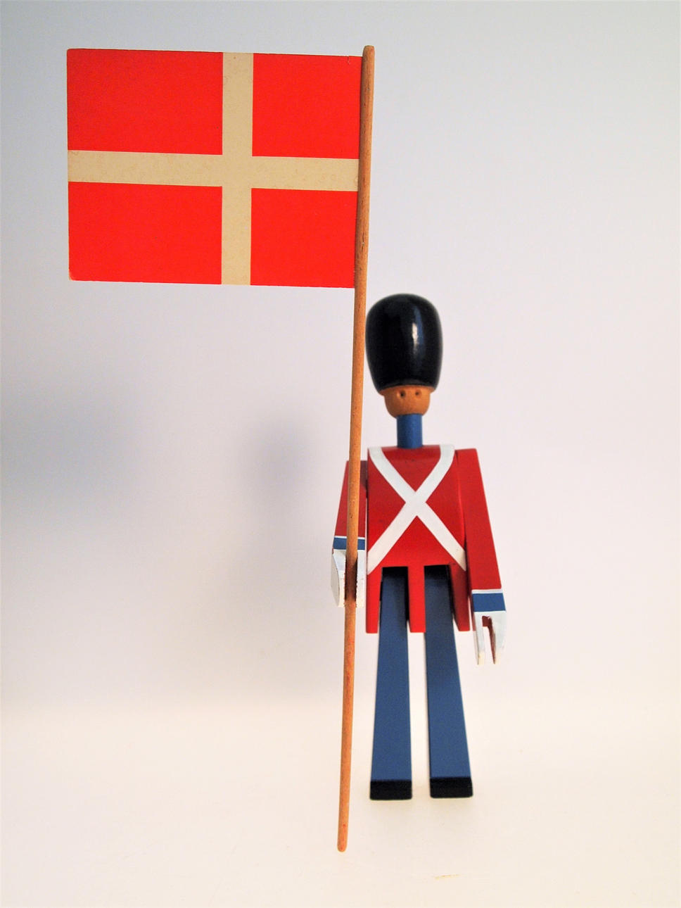 KAJ BOJESEN. STANDARD BEARER.