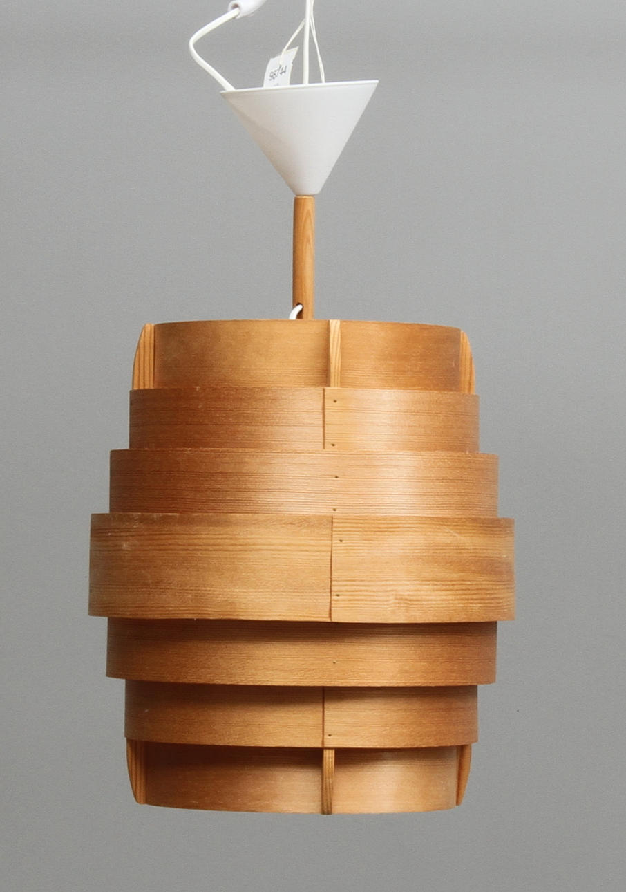 TAKLAMPA, Design Hans-Agne Jakobsson Ellysett Markaryd, 1900-talets andra hälft.