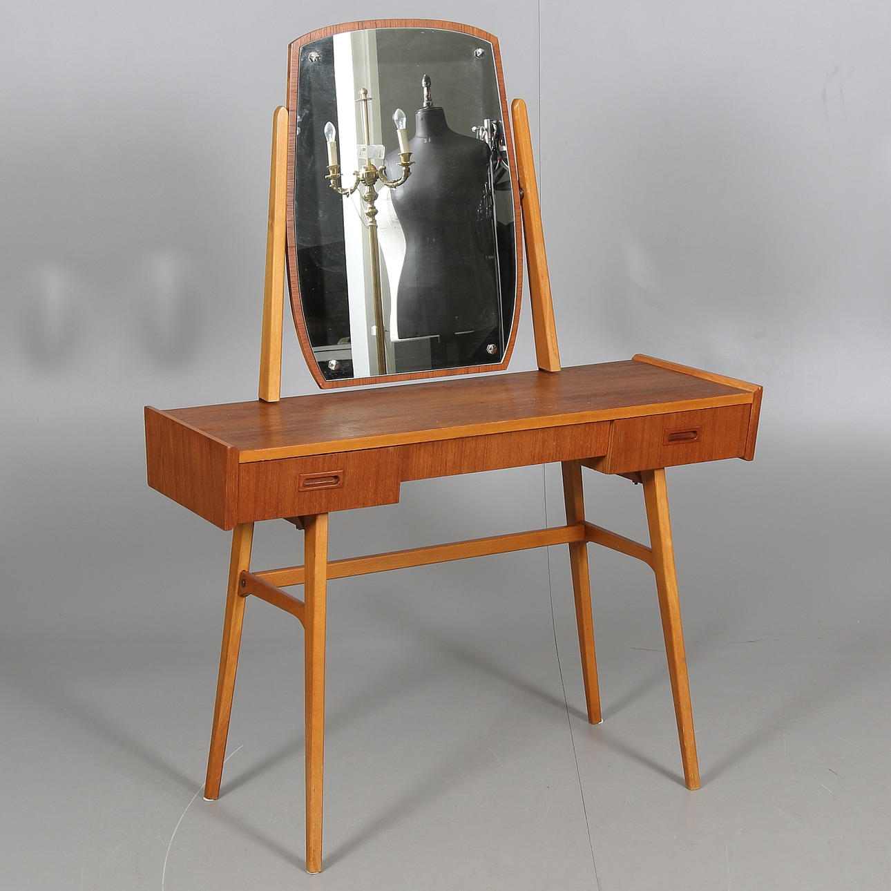 SMINKBORD, teak 1950/60-tal.