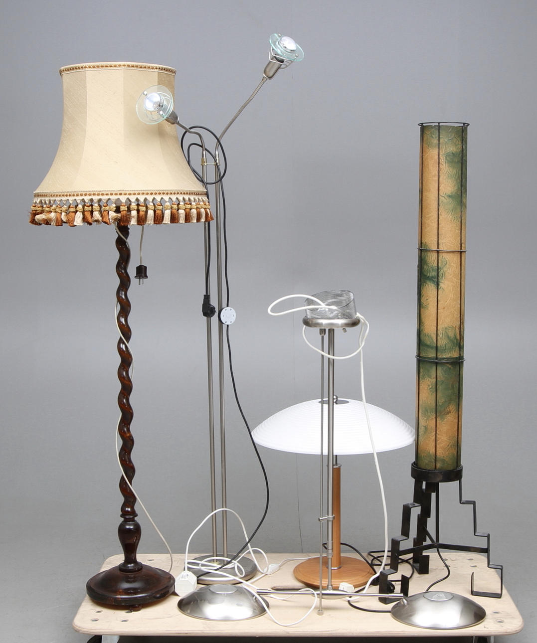 TAK och GOLVARMATURER, 5 st.