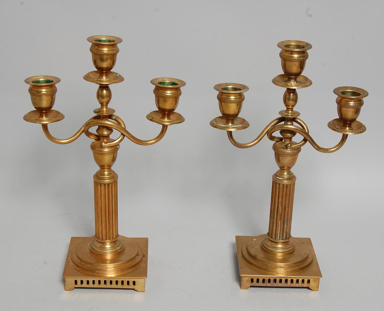 KANDELABRAR, 1 par, Skultuna, Nr. 23, 1900-talets första hälft.