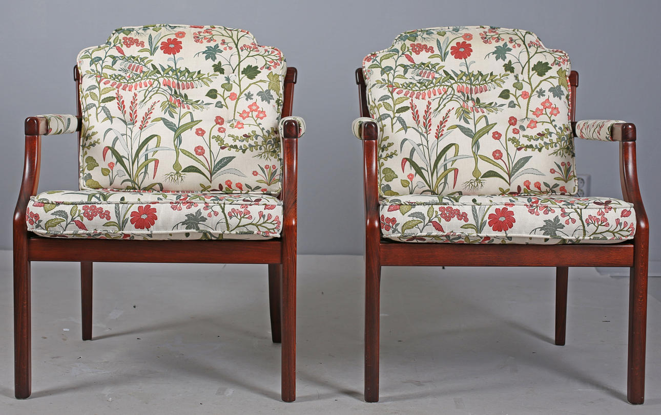 KARMSTOLAR, ett par, "Nina", Bröderna Andersson,1900-talets senare del.