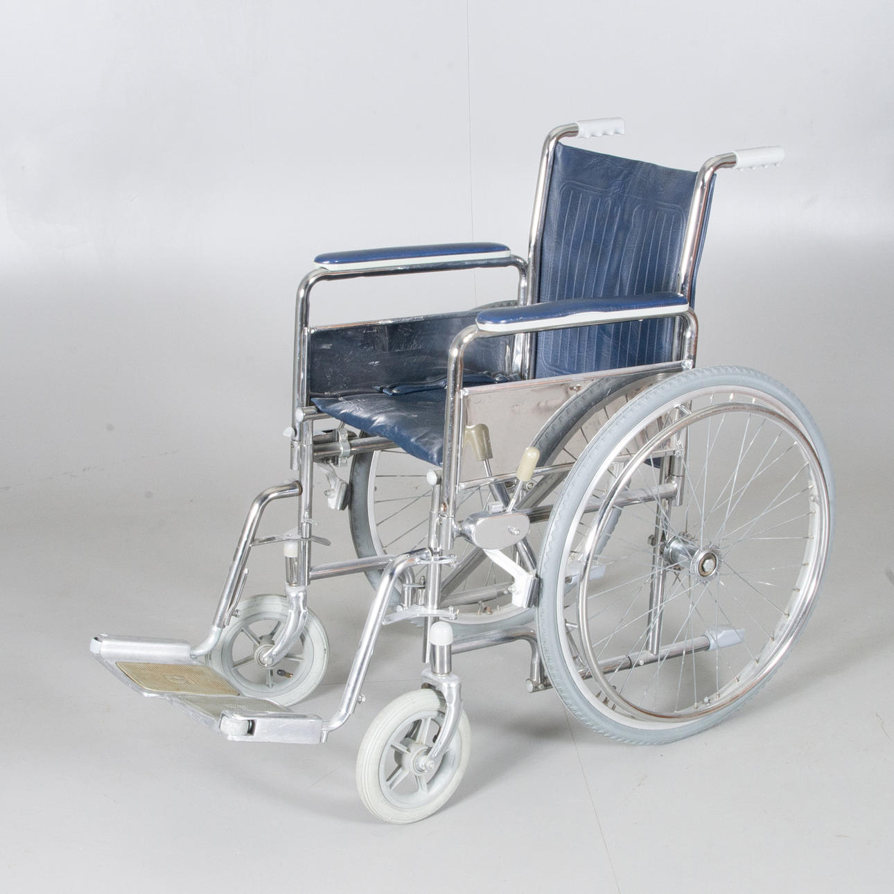 RULLSTOL, Siemens, Elema.