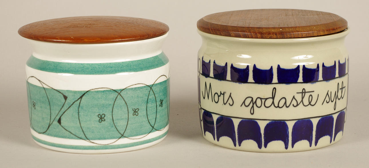 2 BURKAR MED LOCK, Pick Nick samt Marianne Westman, Rörstrand.