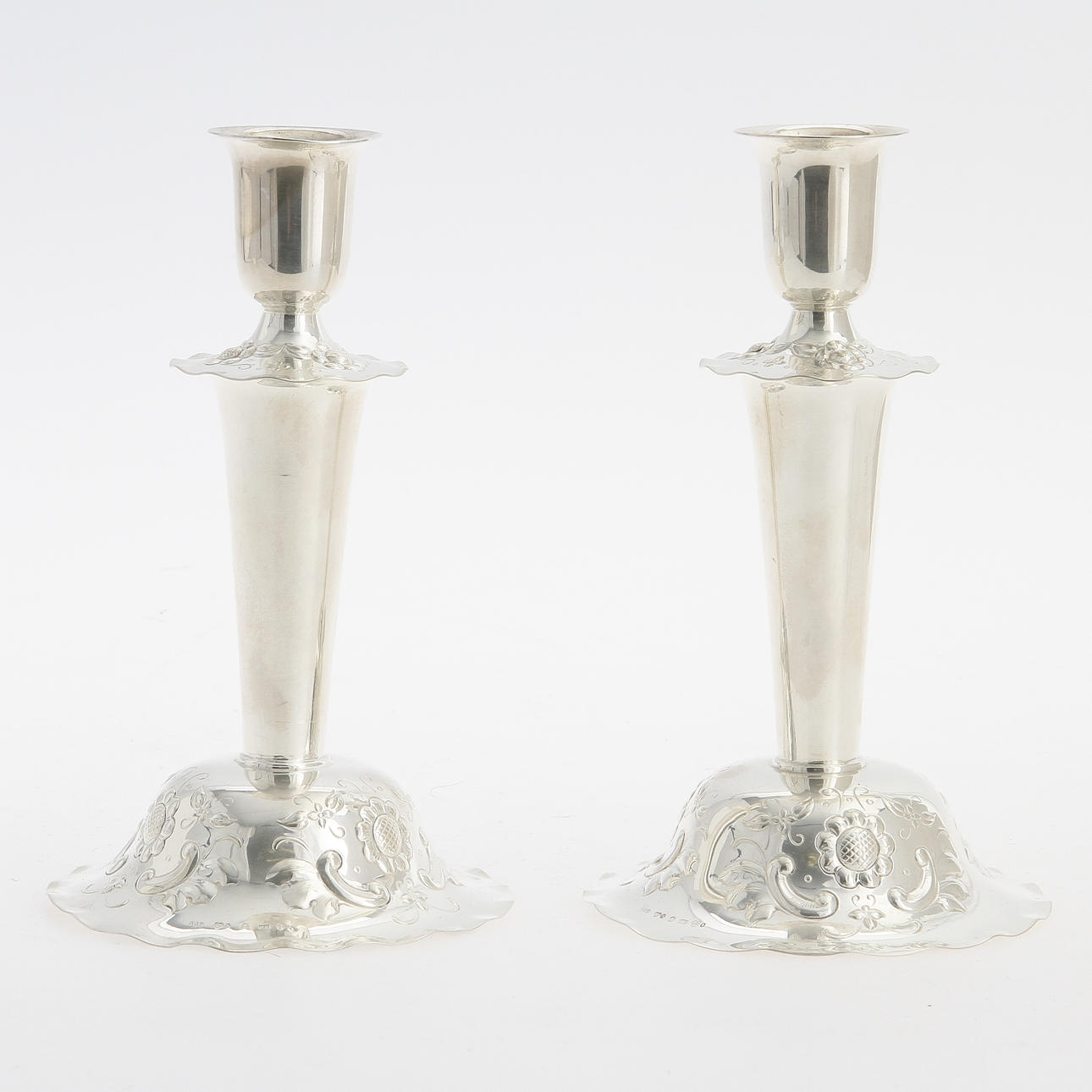 LJUSSTAKAR, 1 par, silver, GAB 1950.