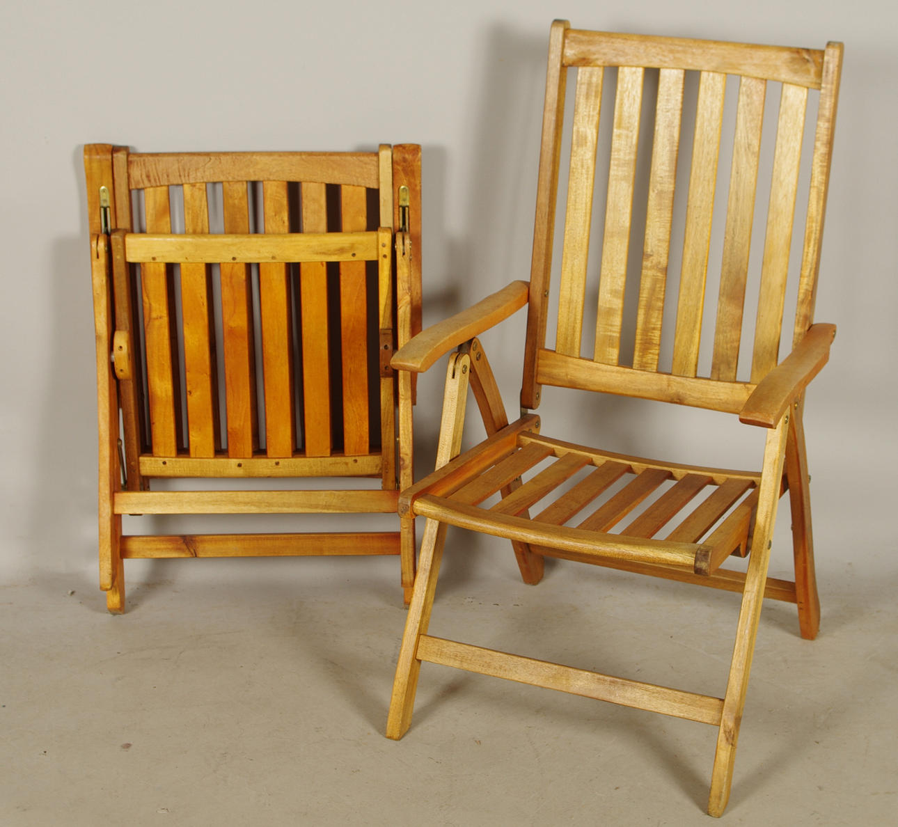 TRÄDGÅRDSSTOLAR, 1 par, teak.