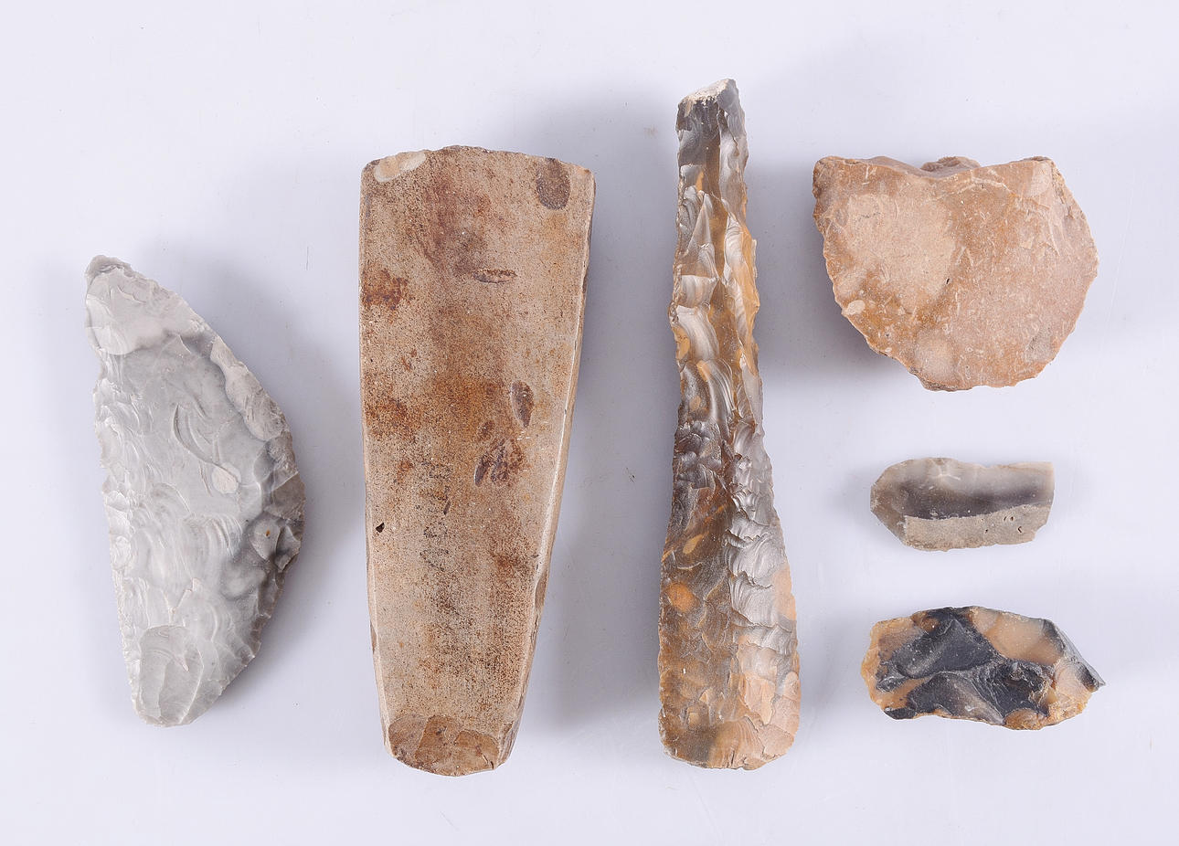 AXT, MESSER UND SCHABER, 6 Teile, Steinzeit.