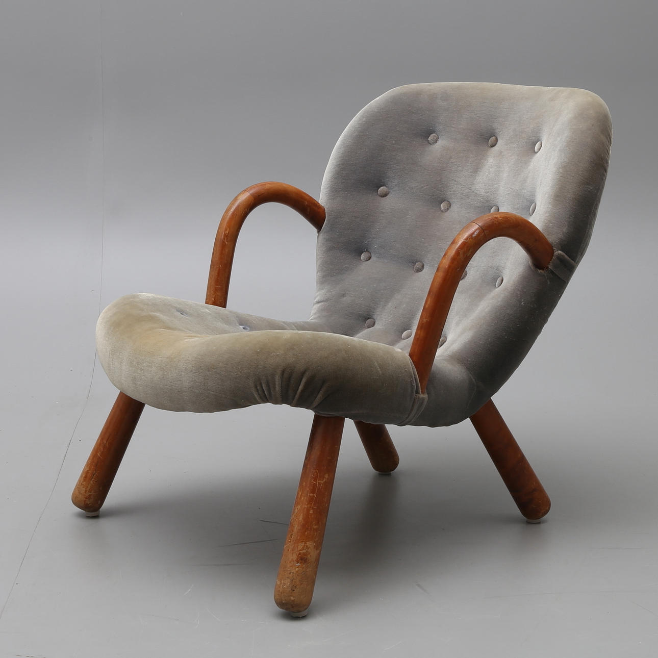 NOJATUOLI, "Simpukkatuoli".