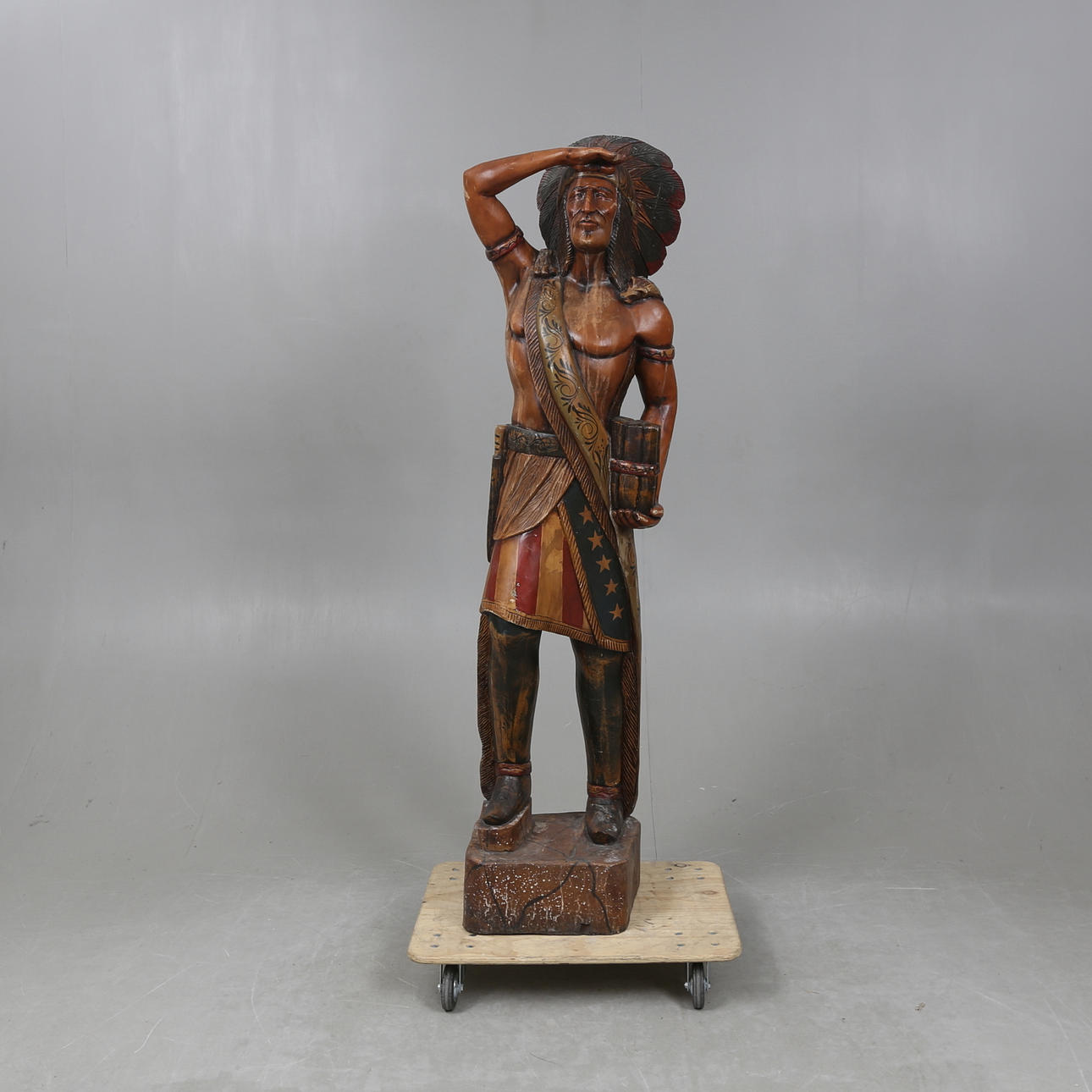 INTIALAINEN VEISTOS, puu.