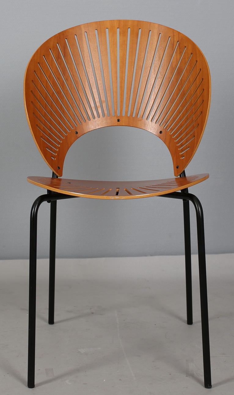 NANNA DITZEL. 'Trinidad' stol, modell 3298. Designad år 1992. Tillverkad hos Fredericia Furniture.