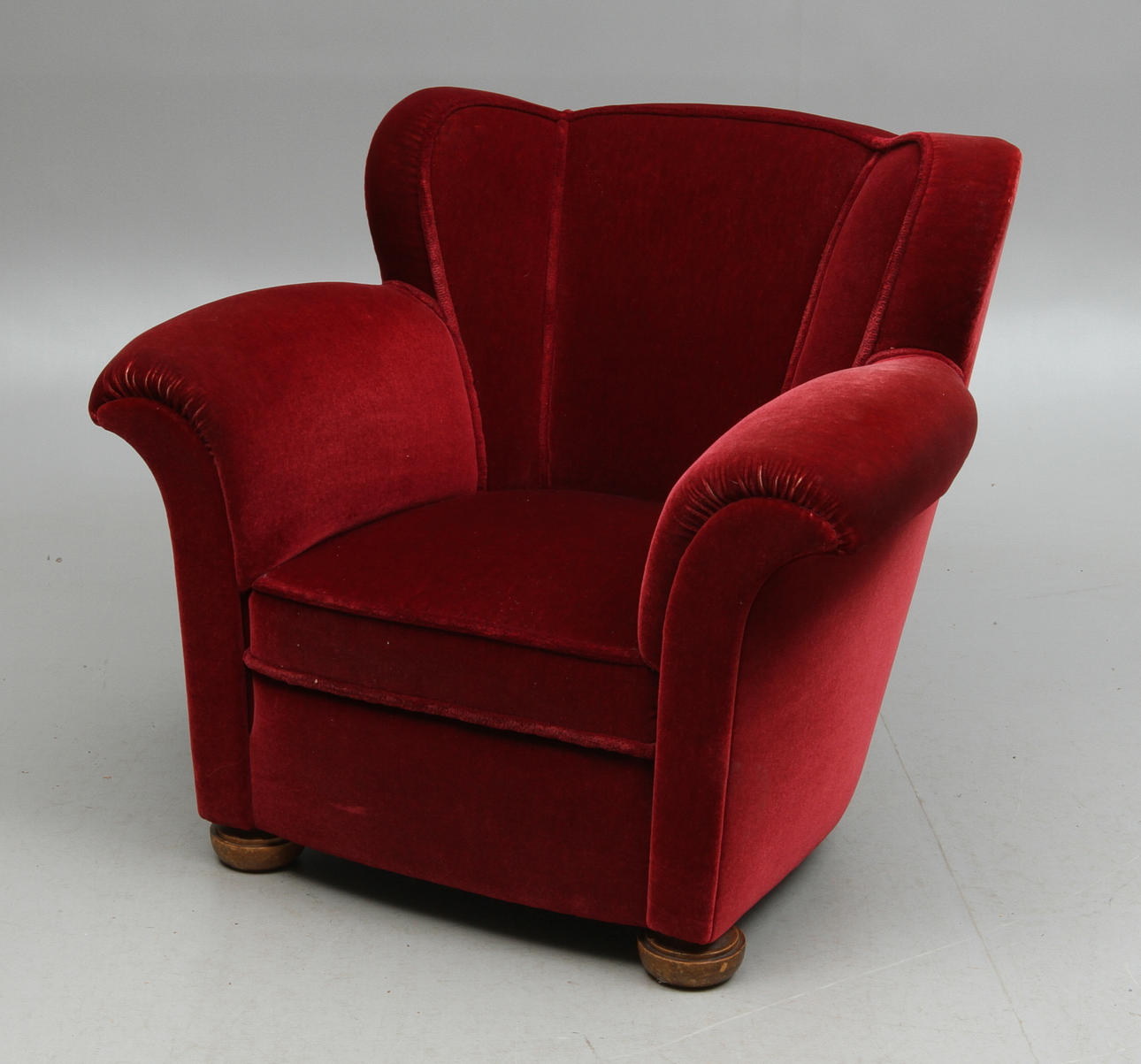 FÅTÖLJ, 1900-talets första hälft.