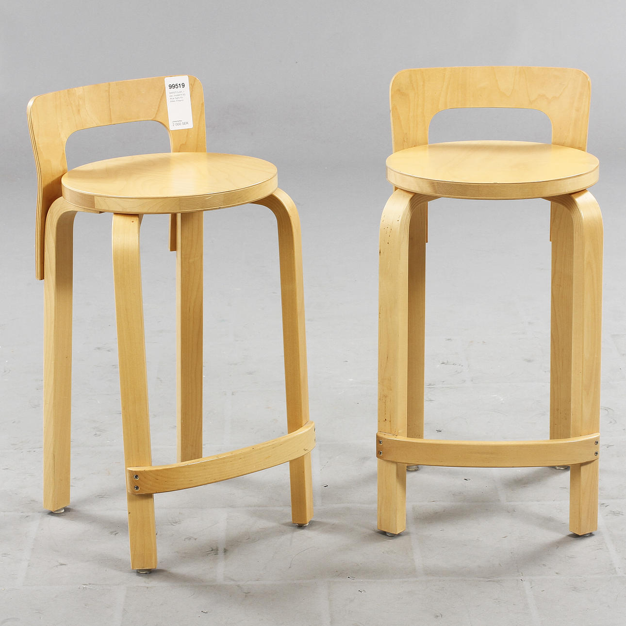 BARSTOLAR, 1 par, modell K 65, Alvar Aalto för Artek, Finland.