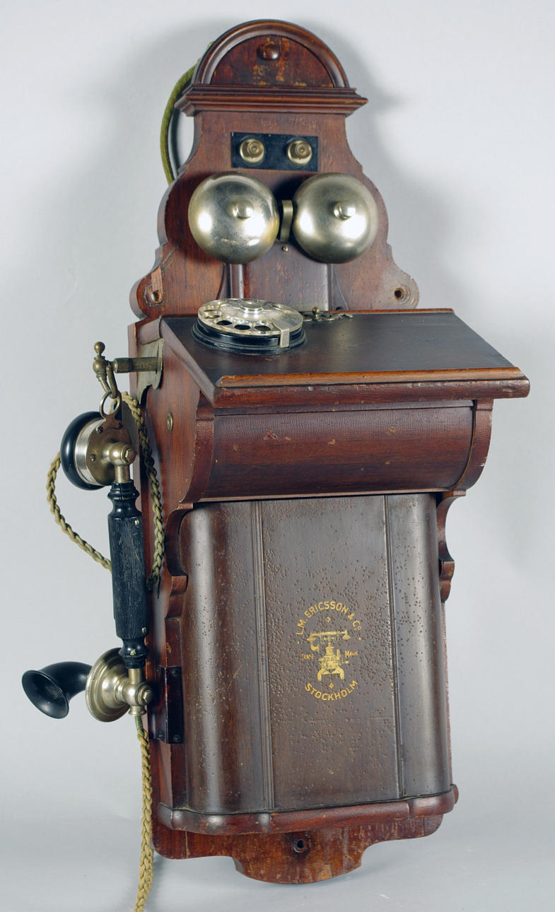 VÄGGTELEFON, L.M. Ericsson Stockholm.