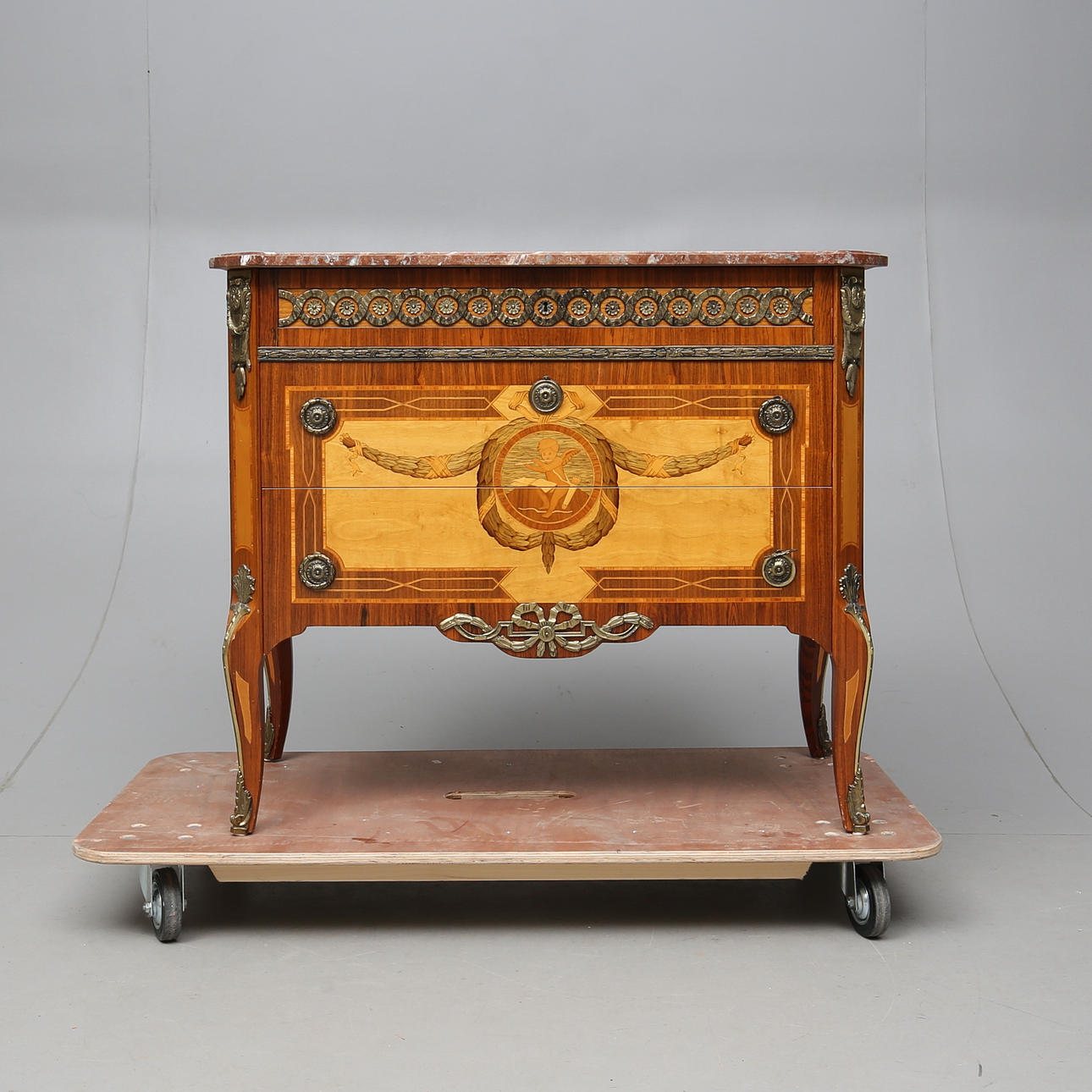 BYRÅ, Haupt modell, 1900-tal.