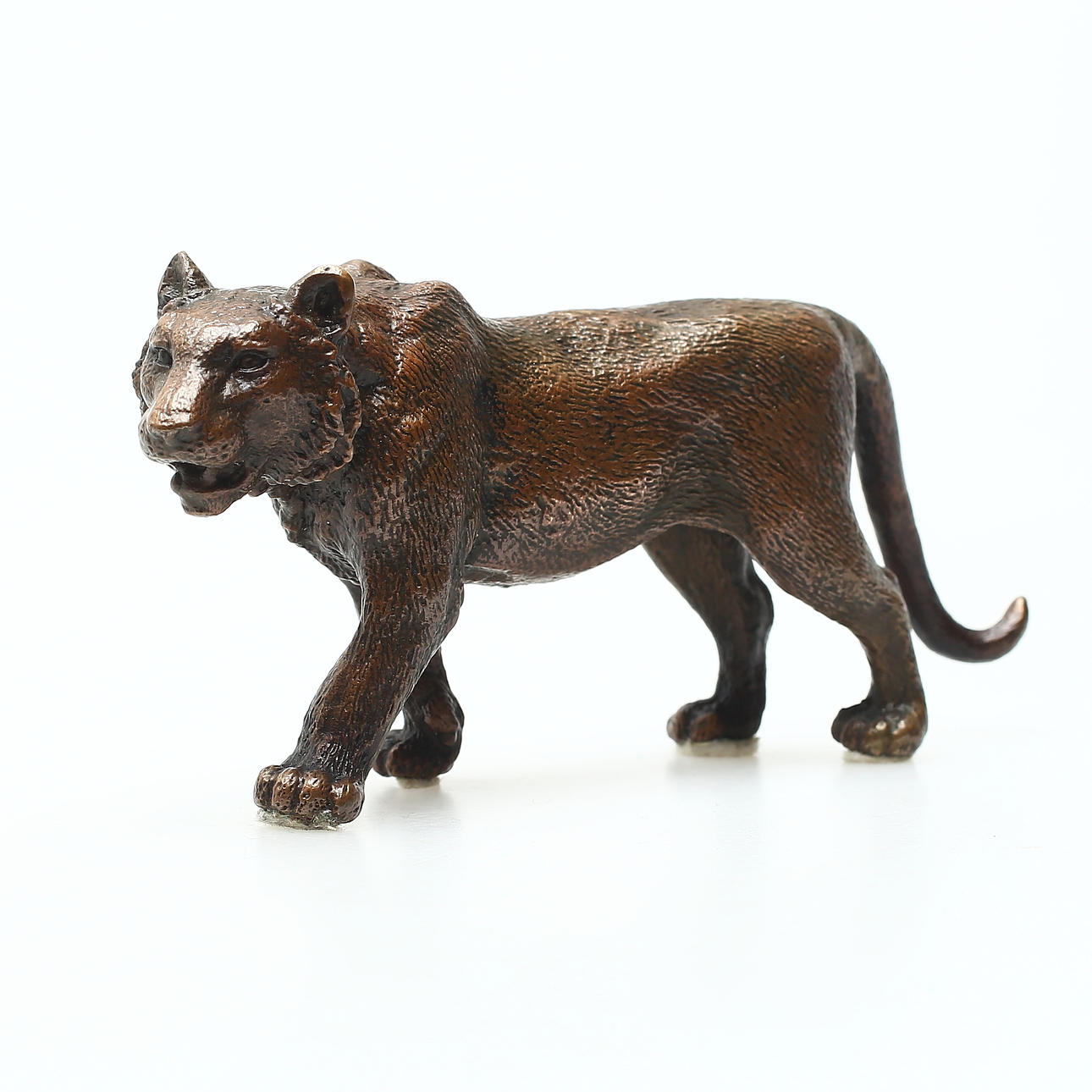 ESCULTURA, TIGRE, bronce, 19/2000s.
