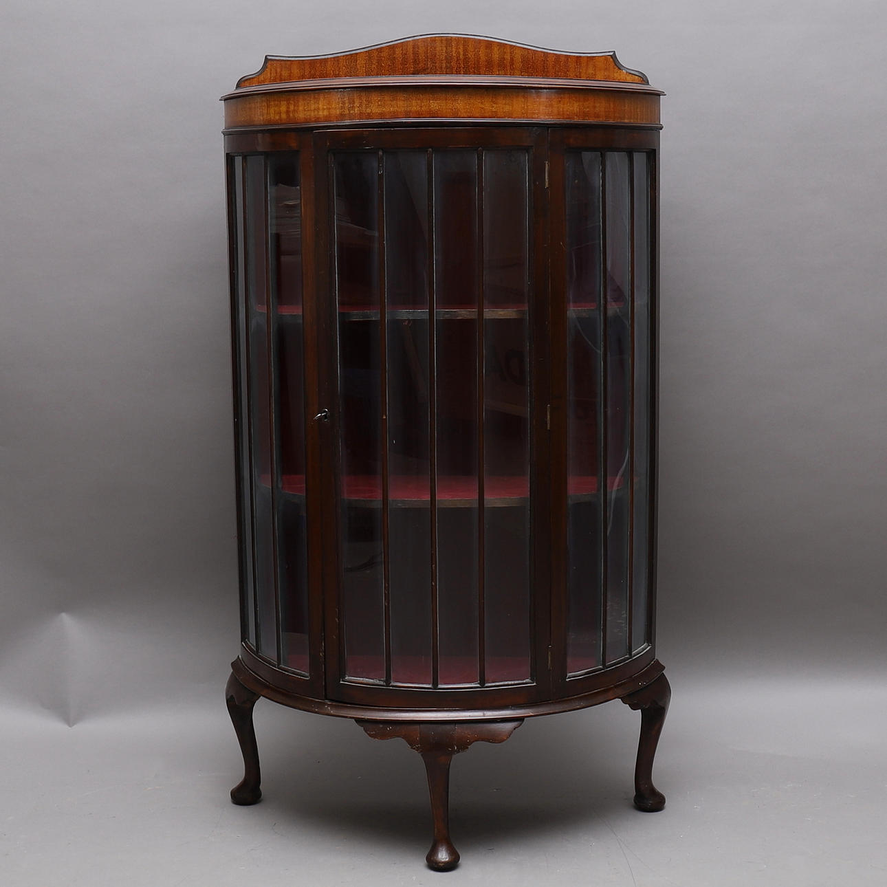 ESCAPARATE, estilo inglés, siglo XX.